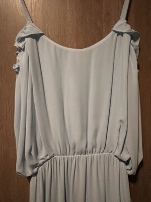 Maxi dress baby blue Teem like new, off-the-shoulder balloon sleeves