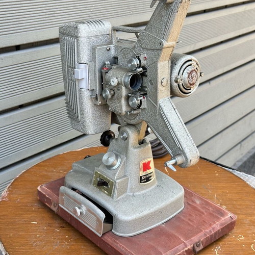 American Keystone 8mm 109D film projector used