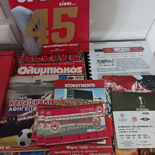 Olympiacos collection used with various items