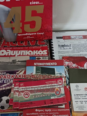 Olympiacos collection used with various items