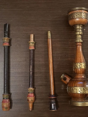 Παλιά Περσικά είδη ναργιλέ μεταχειρισμένα από Αραβικές χώρες