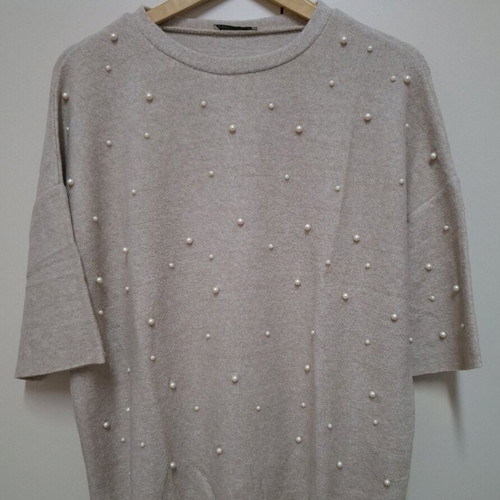 Zara pullover with 3/4 sleeve like new, beige with pearl beads