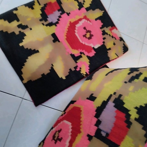 Two large woven pillowcases like new, 70x50 cm