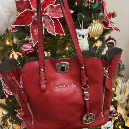 Michael Kors shoulder bag like new, red