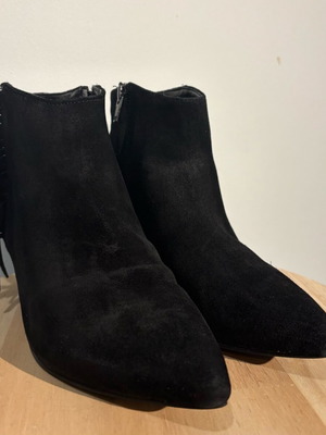 Mango suede ankle boots used, size 37, black