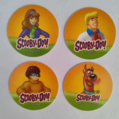 Chipicao Scooby-Doo plastic caps set of 4, like new
