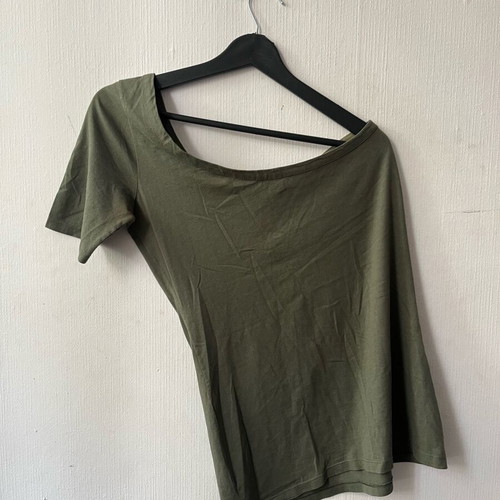 Benetton blouse used, size M-L, green