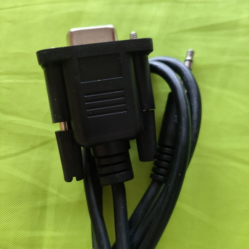 Mini Jack to VGA connection cable new for audio and video