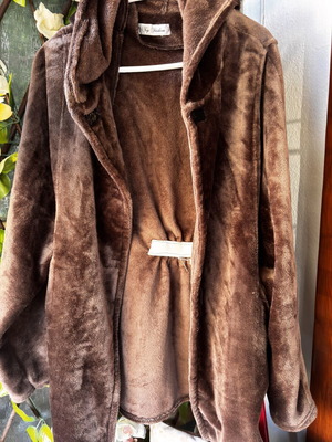 Women's casual brown jacket like new, soft velvet, sizes M/L