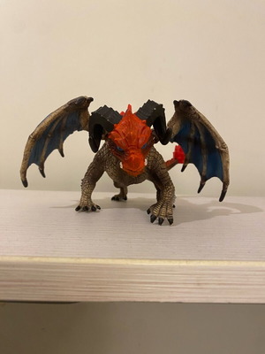 Schleich Dragon figure with movable wings 73527 like new