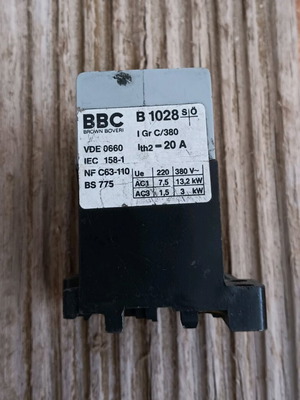 Brown Boveri B 1028 50 overload thermal relay like new