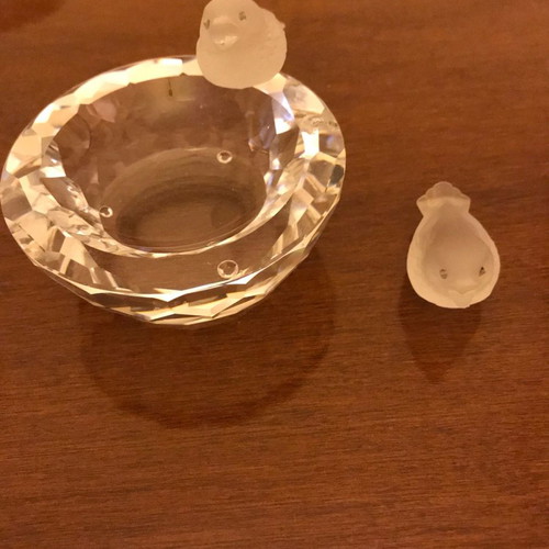 Swarovski ashtray used, crystal with bird decoration
