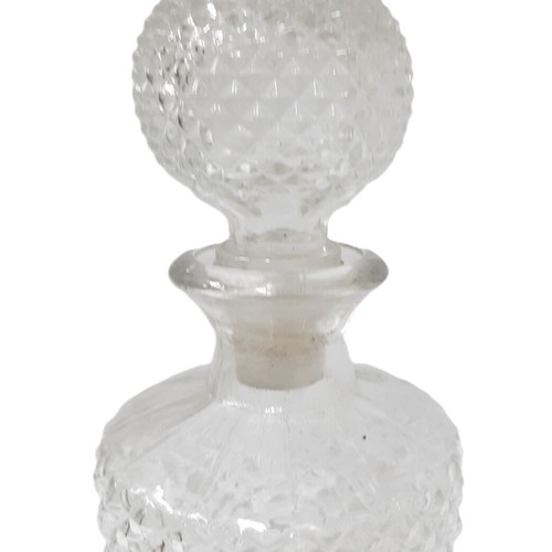 Vintage Diamond Glass Carafe 700 ml like new, lead-free