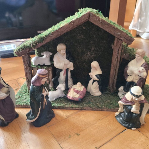 Christmas nativity set new with box and figures