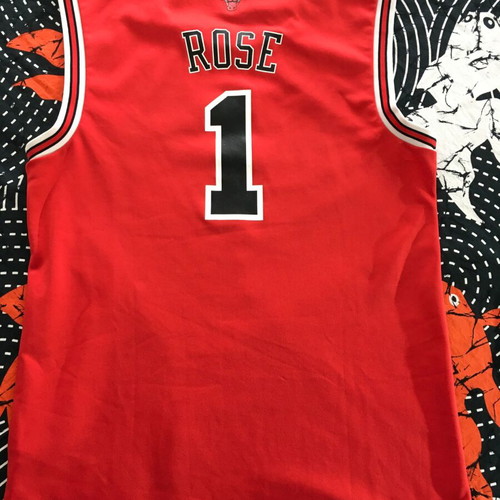 Chicago Bulls Adidas Derrick Rose Jersey #1 NBA Vintage 2012 used, size S