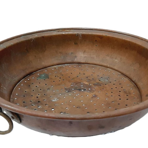 Vintage copper colander with brass ring handle, used, 30.5 cm