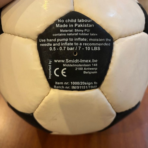 Collectible ball with printed signatures new
