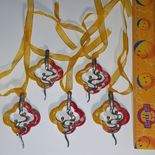 Necklaces set of 13 like new, green and red