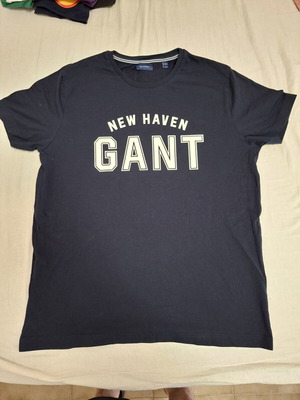 Gant t shirt like new, size L