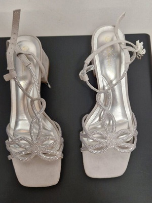 Sandals No 38 gray with rhinestones new