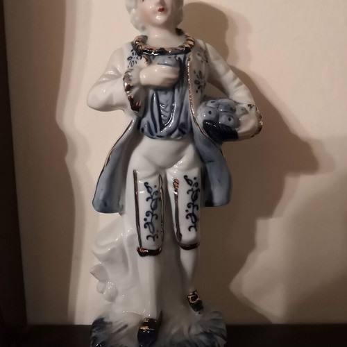 Porcelain figurines Rococo style set of 3 like new, white and blue with gold accents