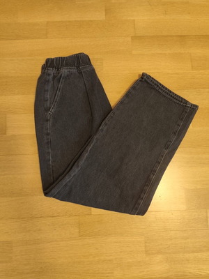Dazy Mom Fit women's black washed grey jeans, size S