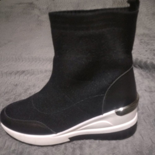 Women's sport sock shoe new, athletic size 37
