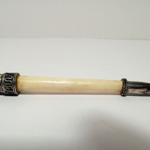 Decorative smoker's pipe like new, approx. 12cm