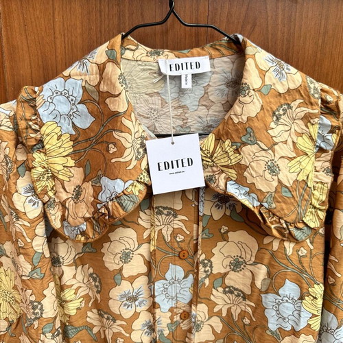 Floral shirt Edited with large collar, Rosalia Blouse model, size 36