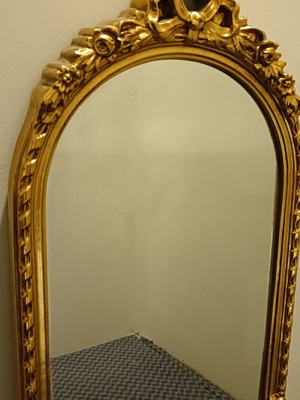 Antique mirror used in very good condition