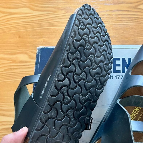 Birkenstock sandals size 45 like new, black