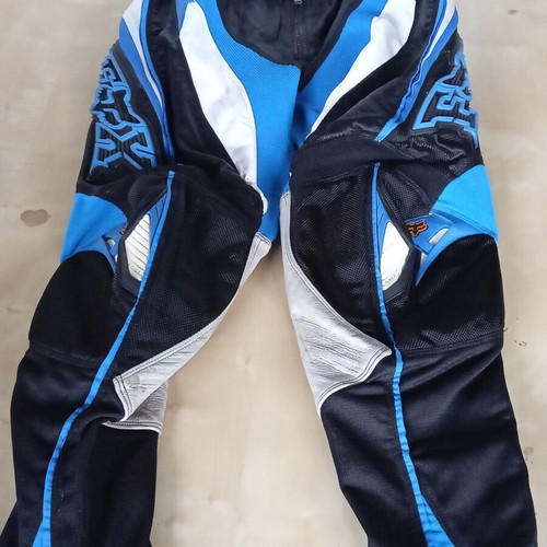 Fox 360 Motorcycle Pants used, size 30, with soft knee and hip protectors