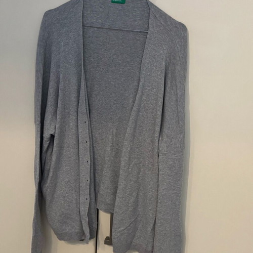 Benetton cardigan gray oversized knitted with wool like new