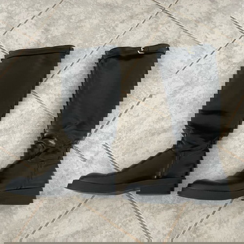 Μπότες Zara μαύρες από δερματίνη σαν καινούργιες, μέγεθος 39