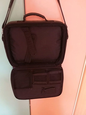 Laptop bag like new, large with padding