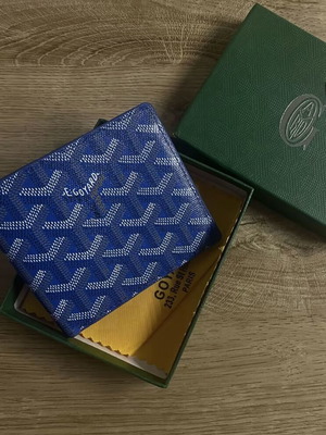 Wallet G & G blue like new