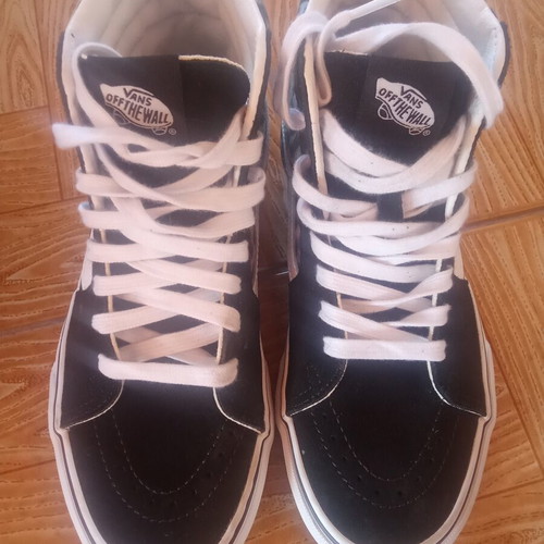 Vans boots size 38 like new black and white