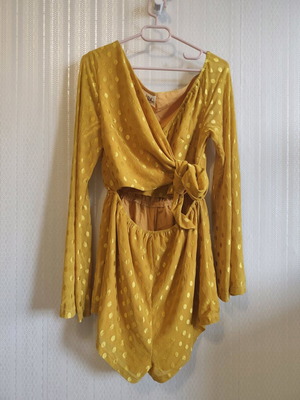 Sabo skirt women's jumpsuit like new, yellow, size M