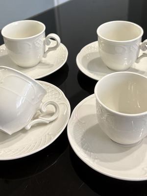 Villeroy & Boch Redoute Weiss coffee sets like new, set of 4