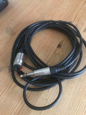 Jack male mono - female and Jack male balanced - female audio cables like new