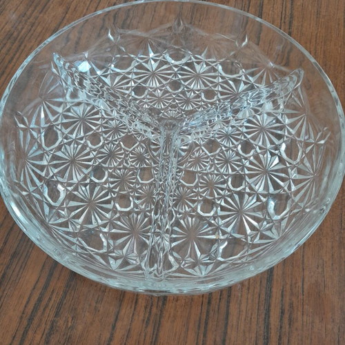 Glass household utensils like new, ice bucket, jar, 2 nut bowls
