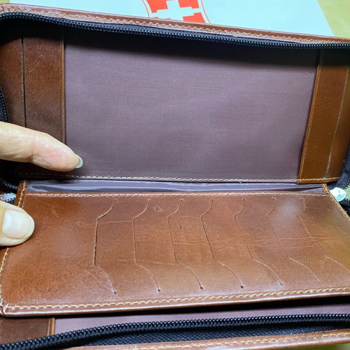 Victorinox leather wallet women's new