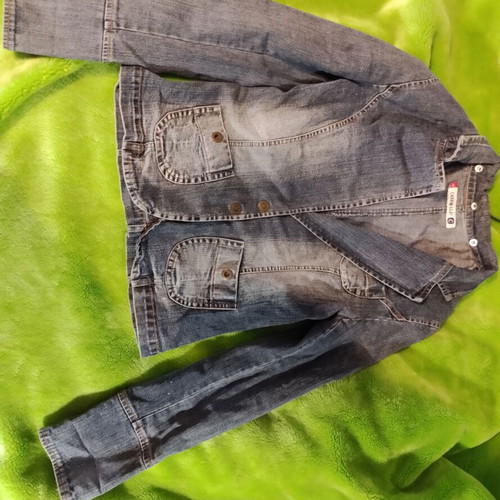Caramella women's denim jacket like new, very elastic and comfortable