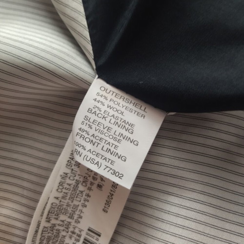 Zara women's blazer medium black like new
