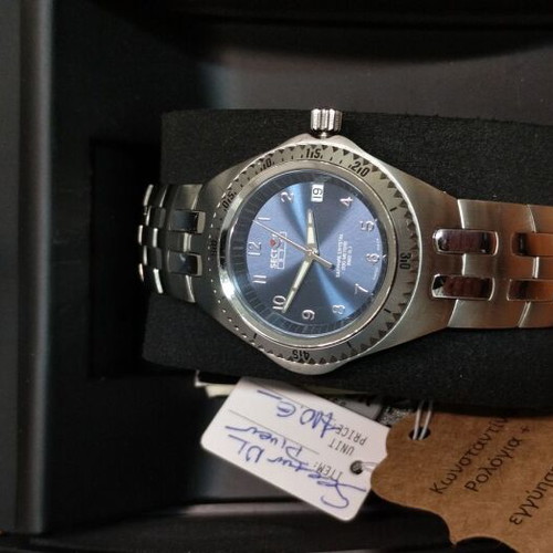 Sector No Limits 975 Diver Swiss Made premium watch, new, blue and silver