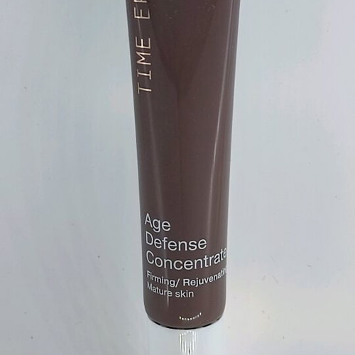Time Eraser Defence Concentrate moisturizing and anti-aging face serum like new