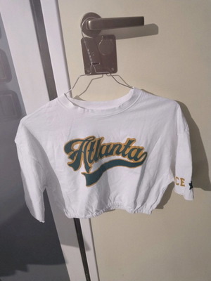 Women's top used, one size, mako, white