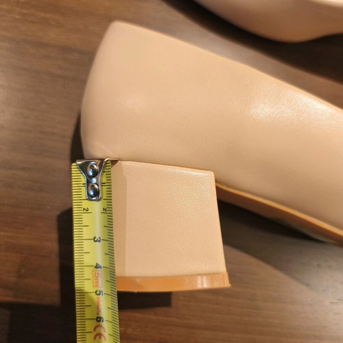 C’M Paris beige pumps size 40 used, synthetic leather, 5cm heel