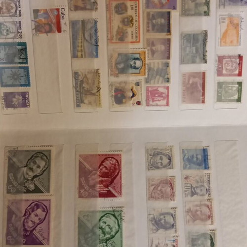Stamps 600 Greek and foreign like new, in 3 albums