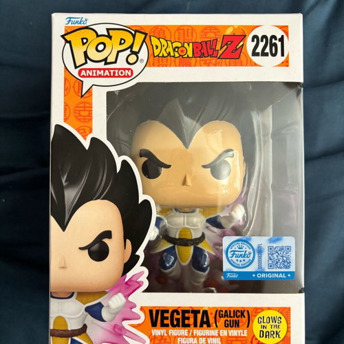 Funko Pop Vegeta (Galick Gun) 2261 Special Edition new, glows in the dark